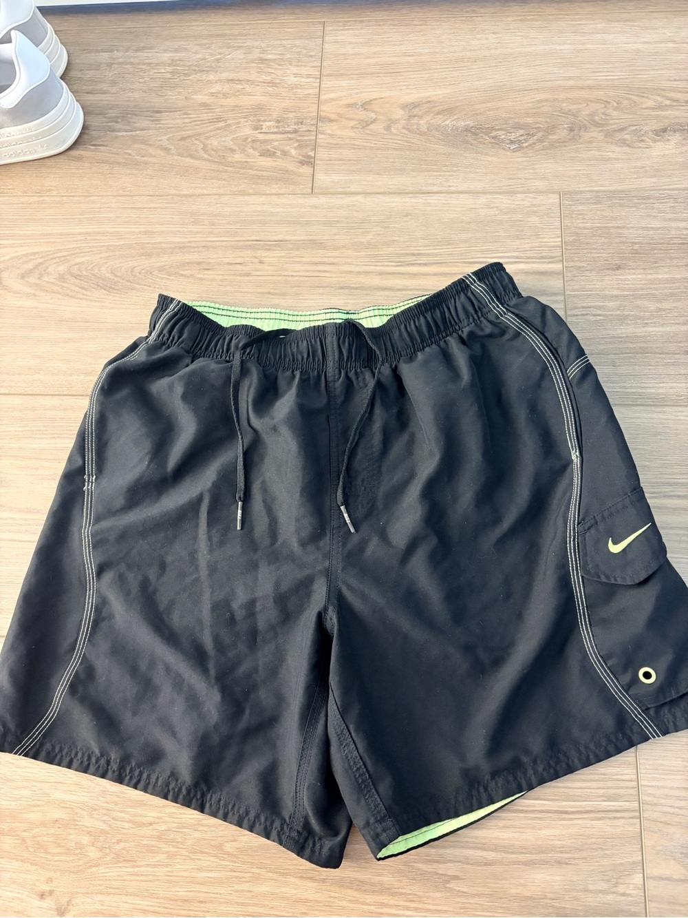 Men’s Nike Swim Shorts Size Medium